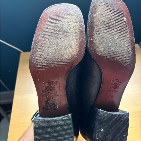 Gianni Versace Vintage Black Patent Leather Loafers 36(EU) - Picture 6 of 6